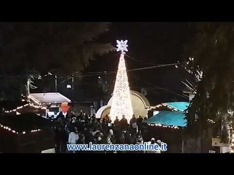 immagine di anteprima del video: Video atmosfera natalizia con luminarie ed eventi Laurenzana 27...